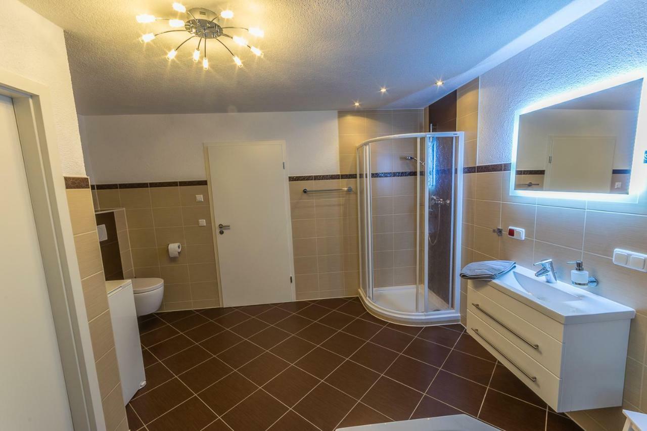 Ferienwohnung "Turmblick" Rathmannsdorf Екстериор снимка